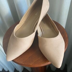 Gianni Bini Beige Textured Flats
